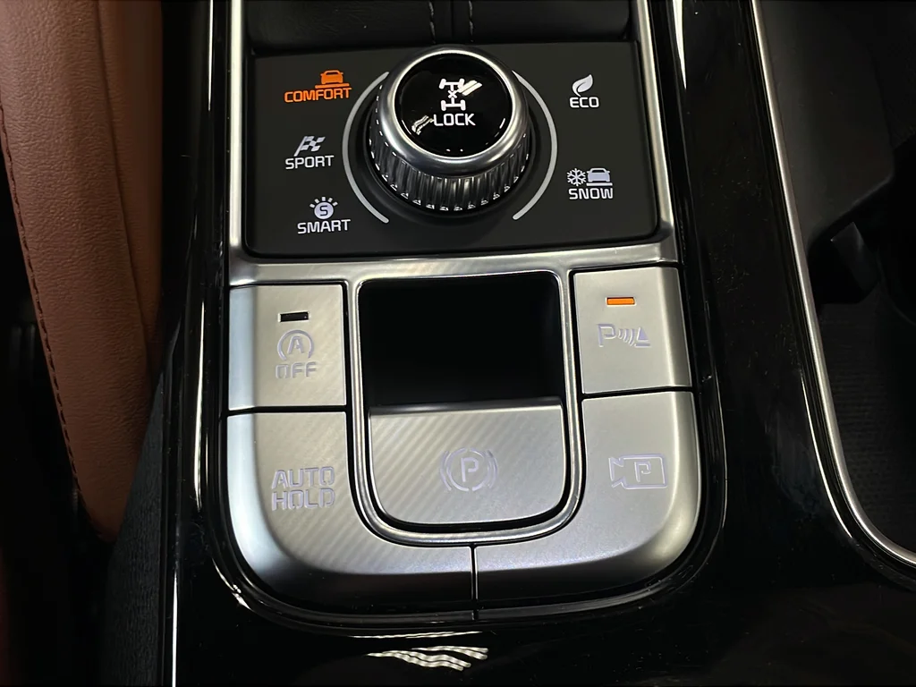 Certified Used 2025 Black Kia SX-Prestige X-Line image 30