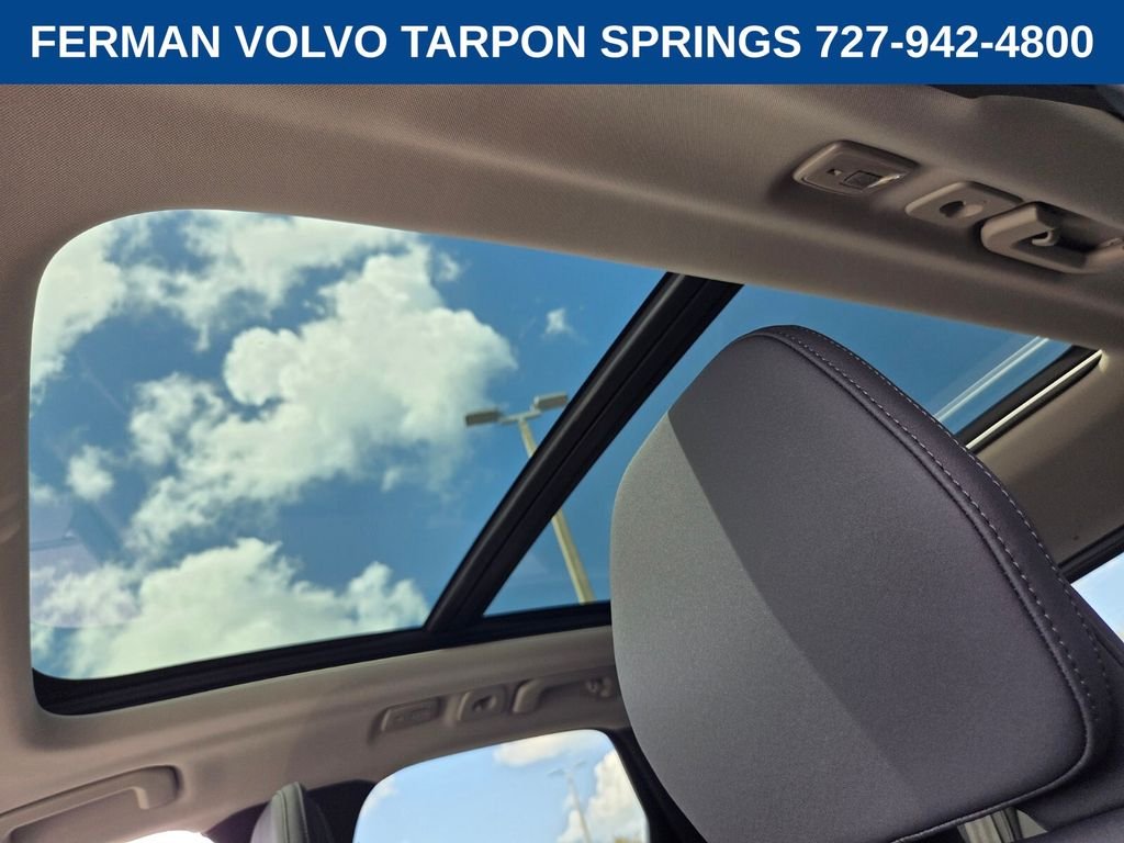 New 2026 Aurora Silver Volvo Core image 24
