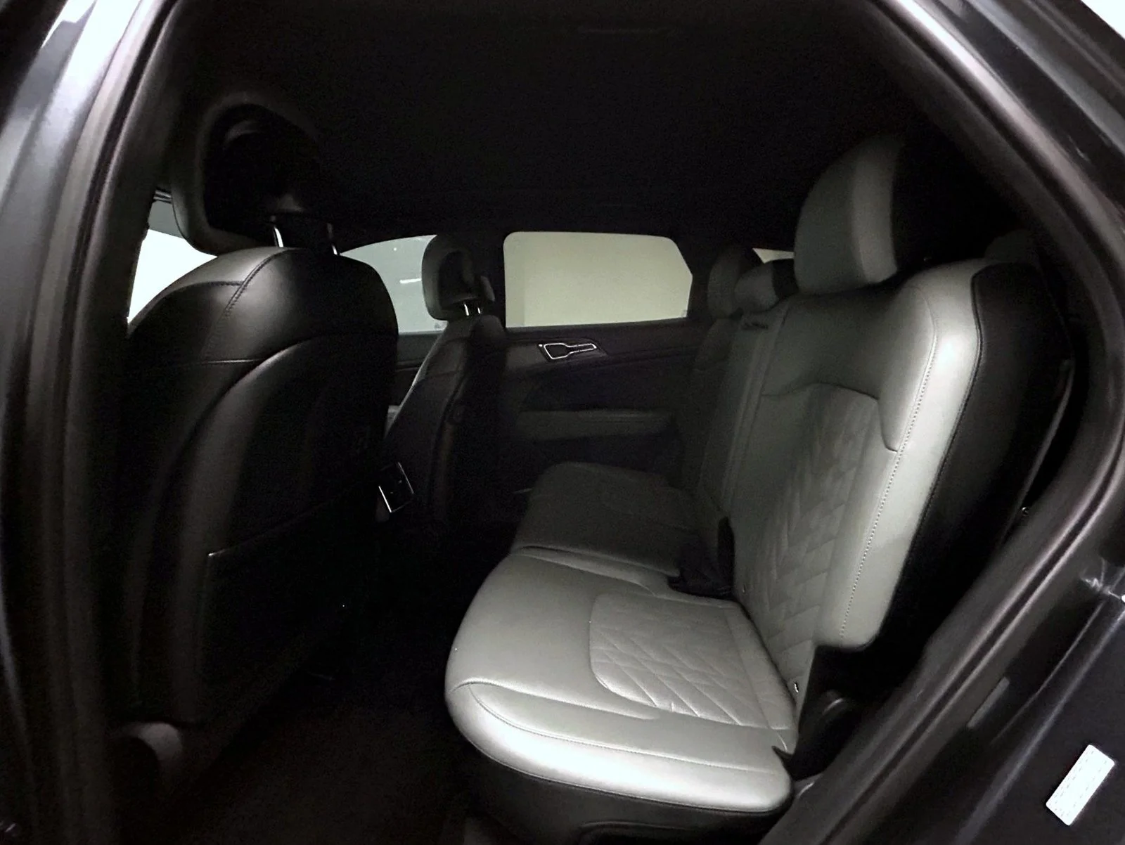 Used 2023 Gray Kia X-Line image 19