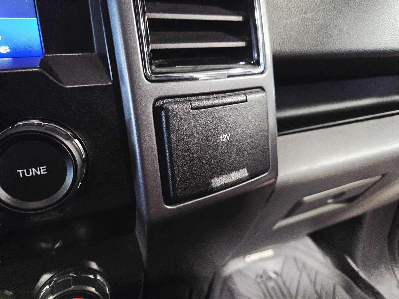 Used 2020 Agate Black Ford XLT image 42