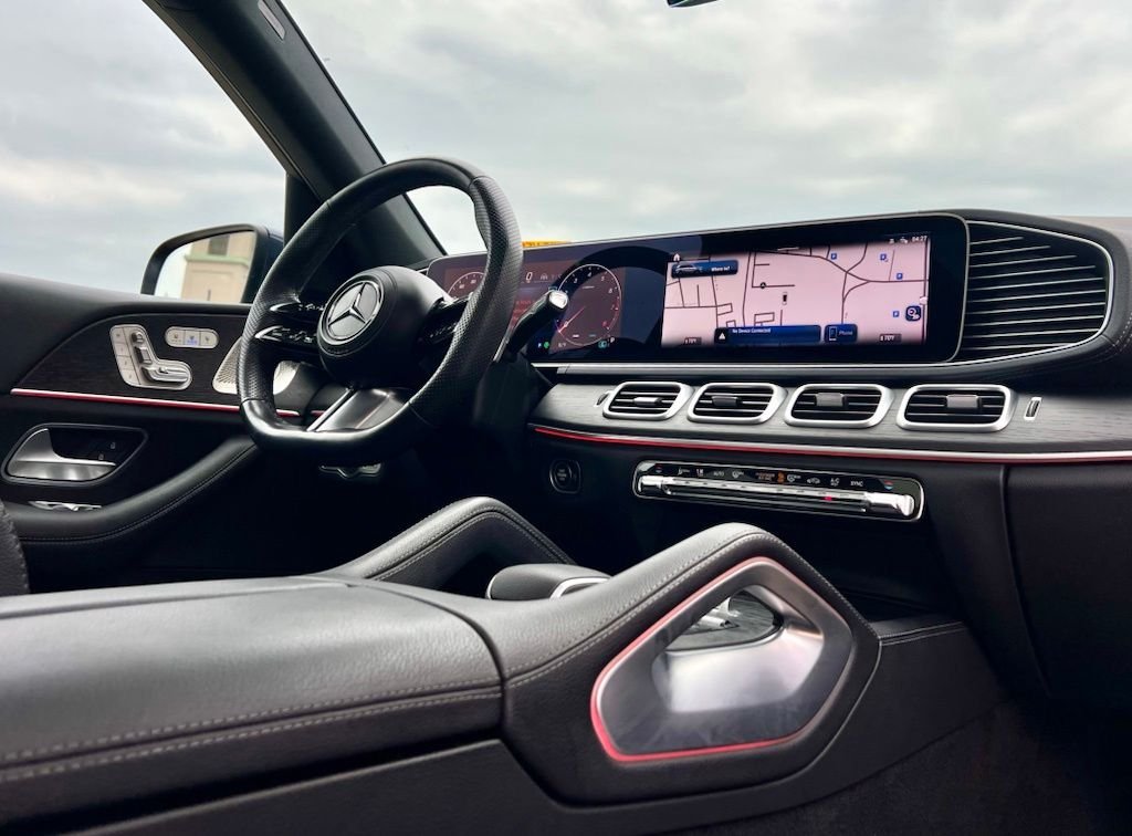 Certified Used 2024 Blue Mercedes-Benz GLS 450 image 19