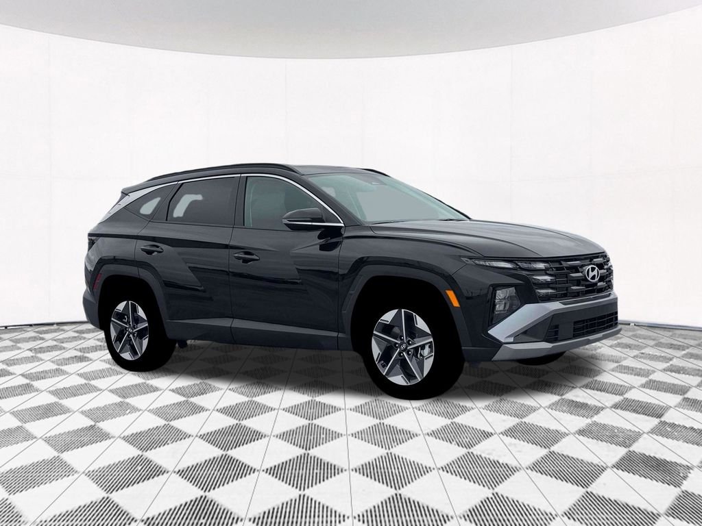 New 2026 Black Hyundai SEL Premium image 16