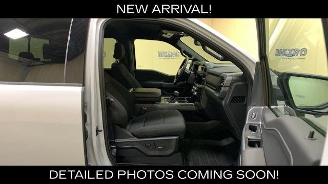 Certified Used 2025 White Metallic Ford XLT image 61