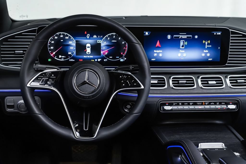 New 2026 Black Mercedes-Benz GLE 450 image 32