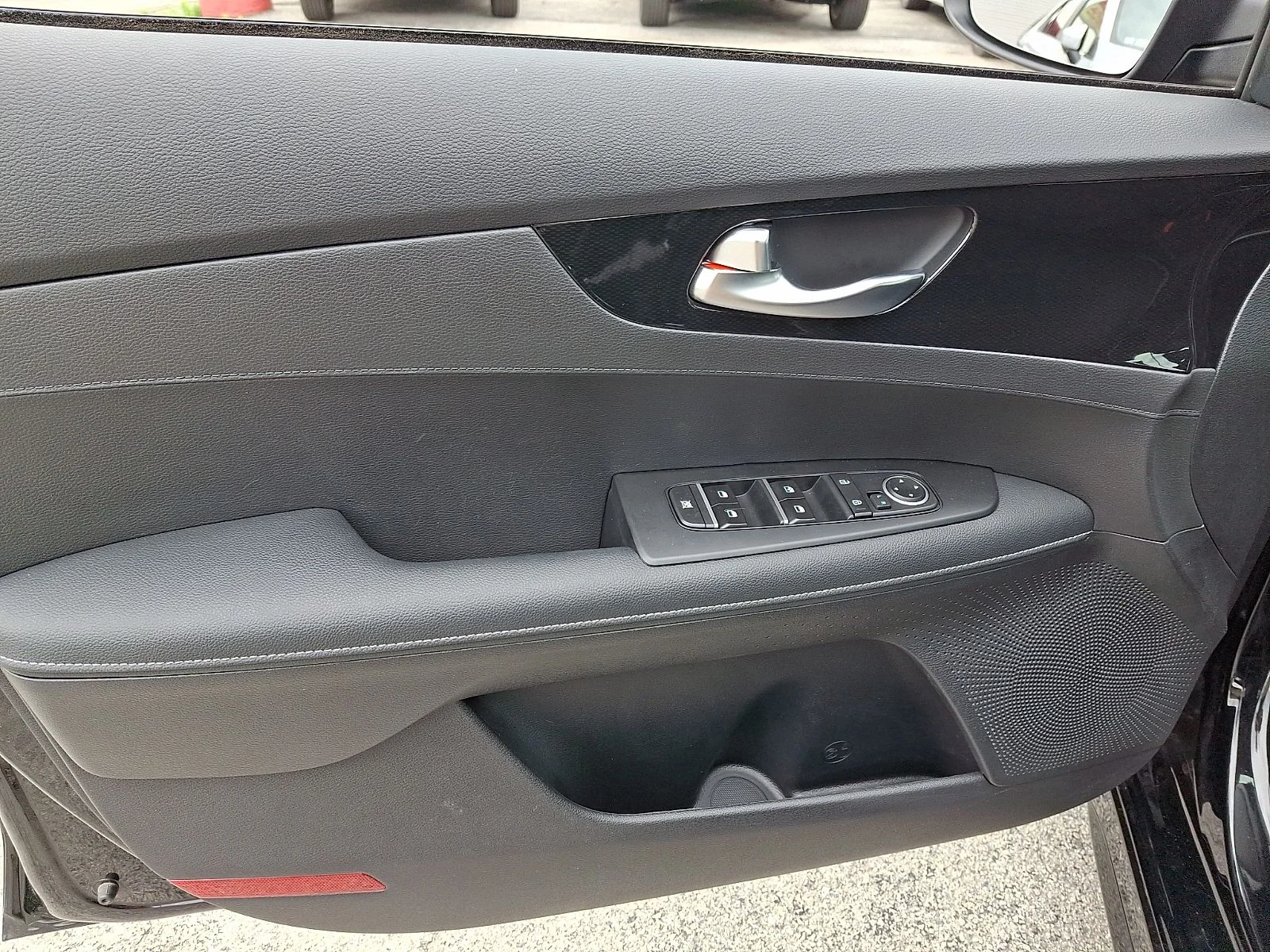Used 2024 Black Kia GT-Line image 11