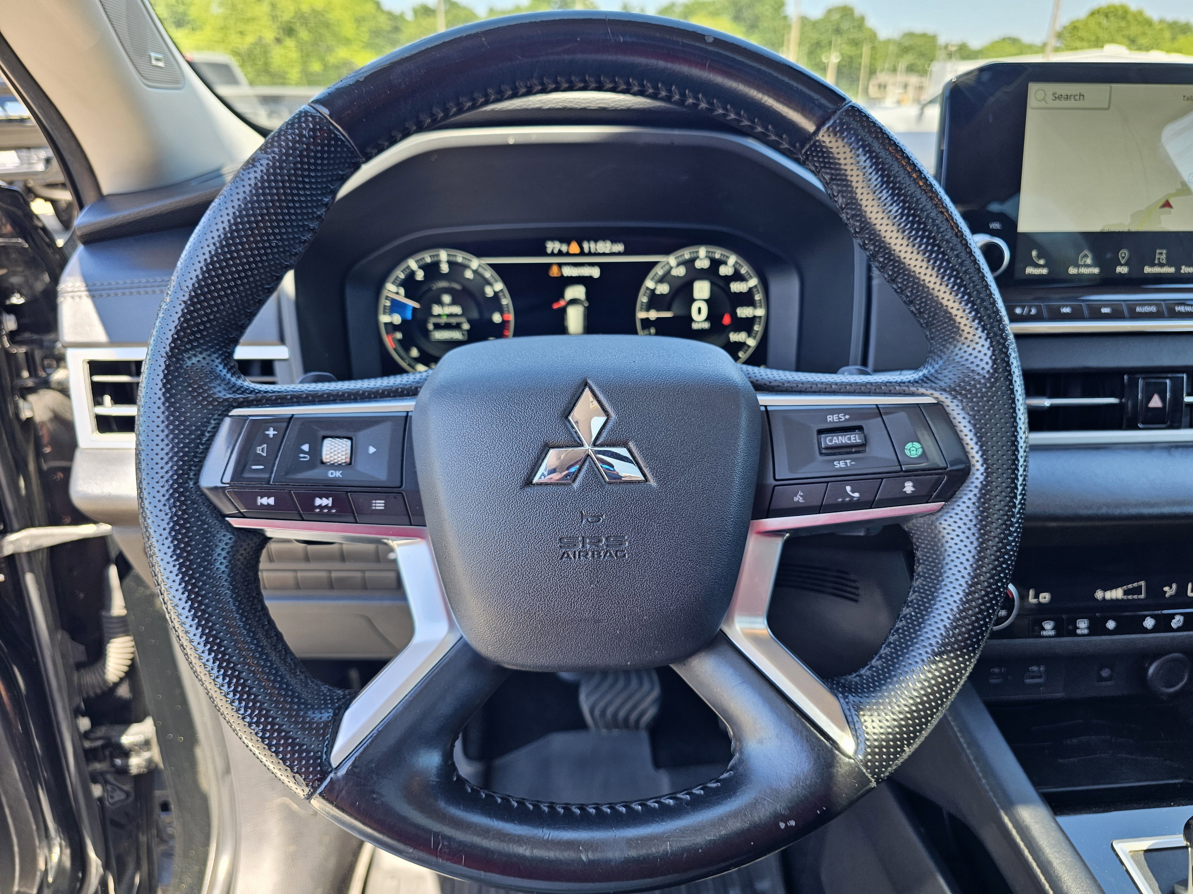 Used 2022 Black Diamond Mitsubishi SE Launch Edition image 19