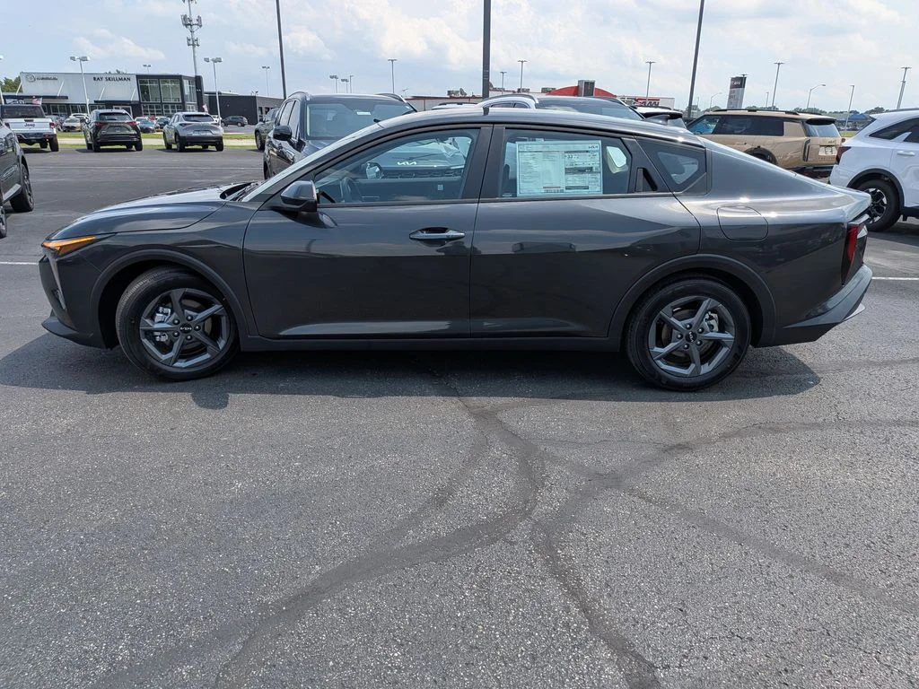 New 2026  Kia LXS image 31