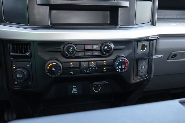 Used 2025 White Ford XL image 14