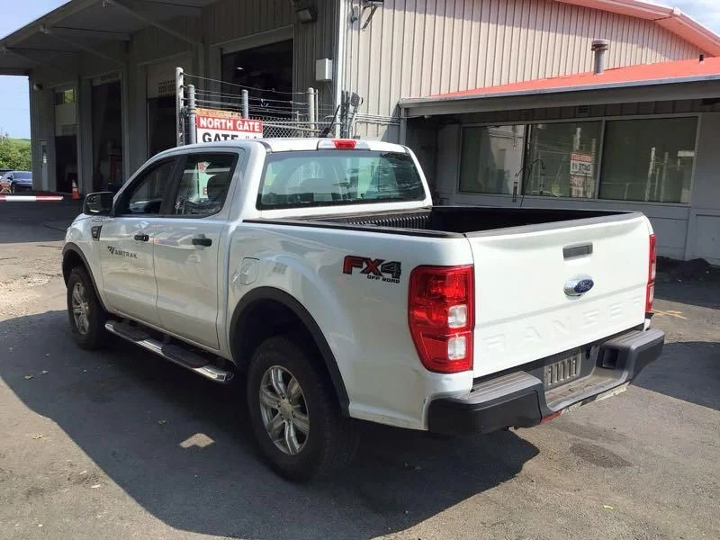 Used 2022 White Ford XL image 4