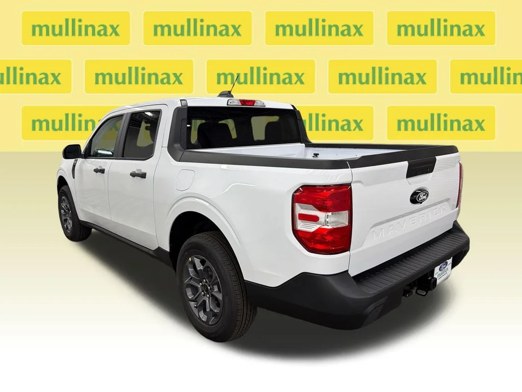 New 2026 White Ford XLT image 9