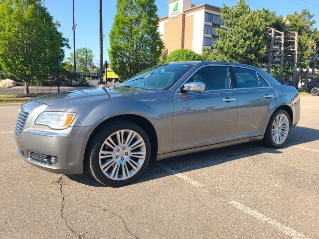2011 Chrysler 300 C HEMI's photo