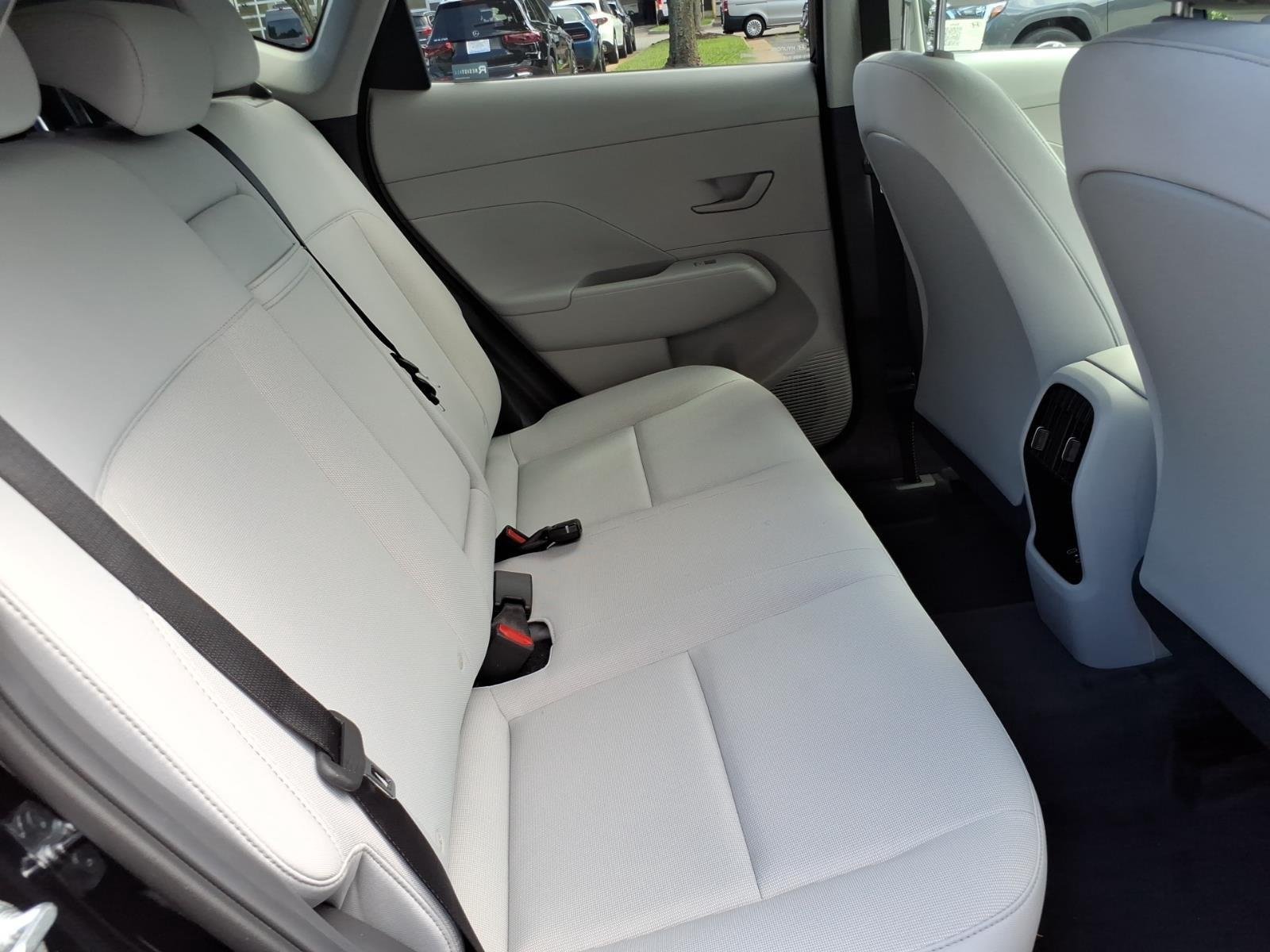 Used 2025 Abyss Black Pearl Hyundai SEL image 25