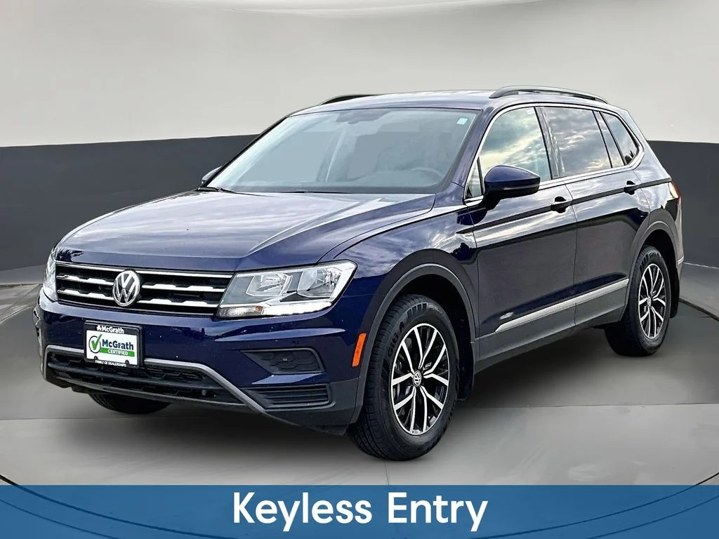 Used 2021 Blue Volkswagen 2.0T SE image 3