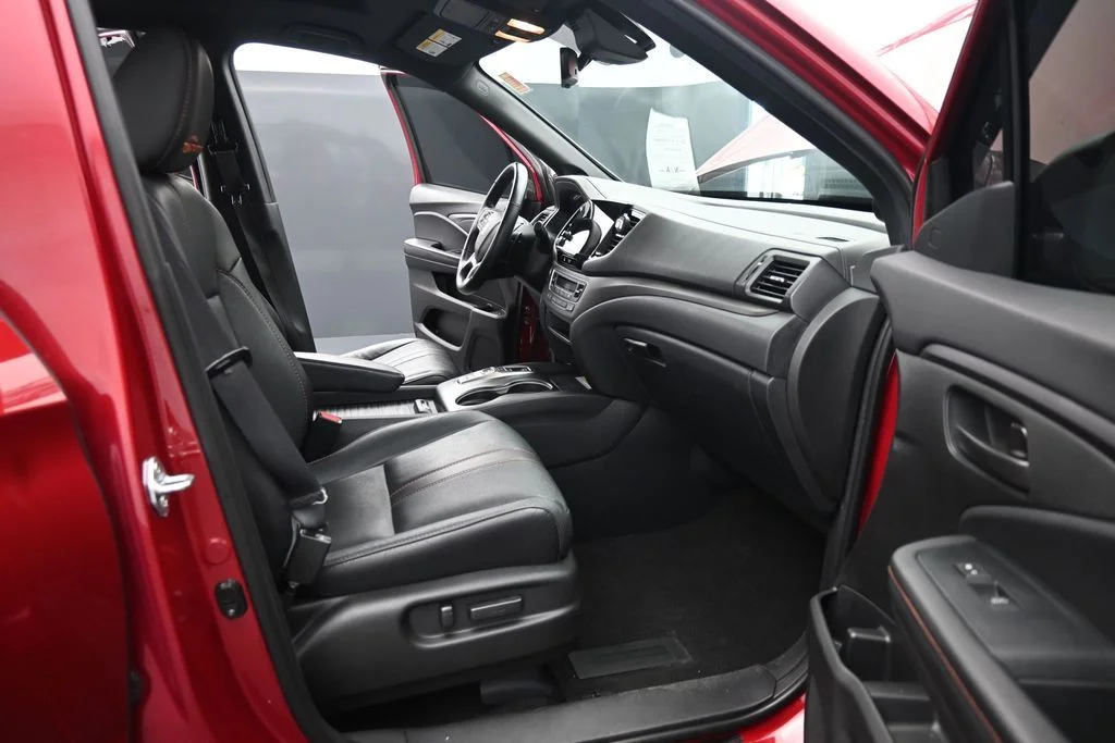 Used 2022 Red Honda TrailSport image 17