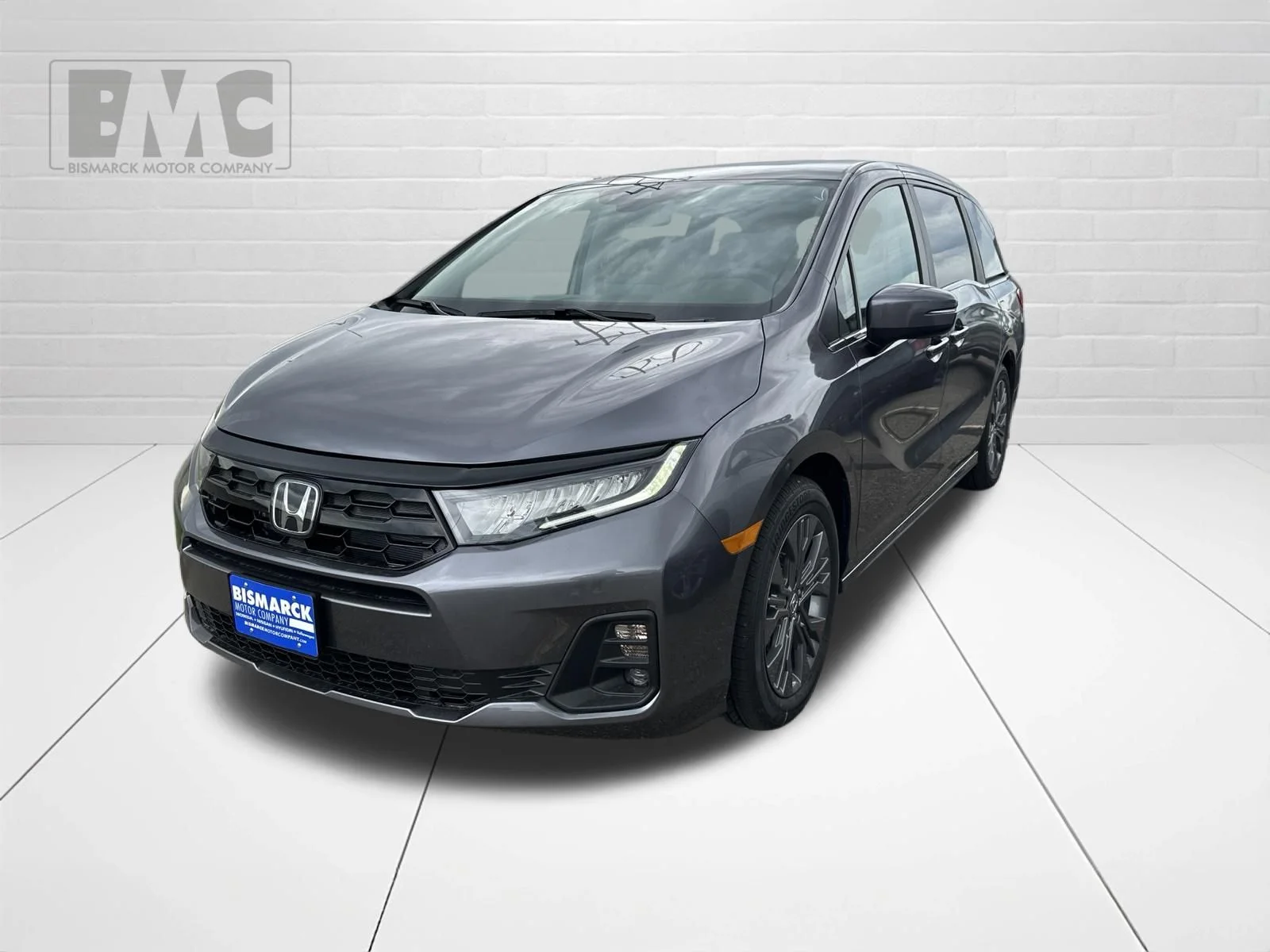 2026 Honda Odyssey Touring's photo