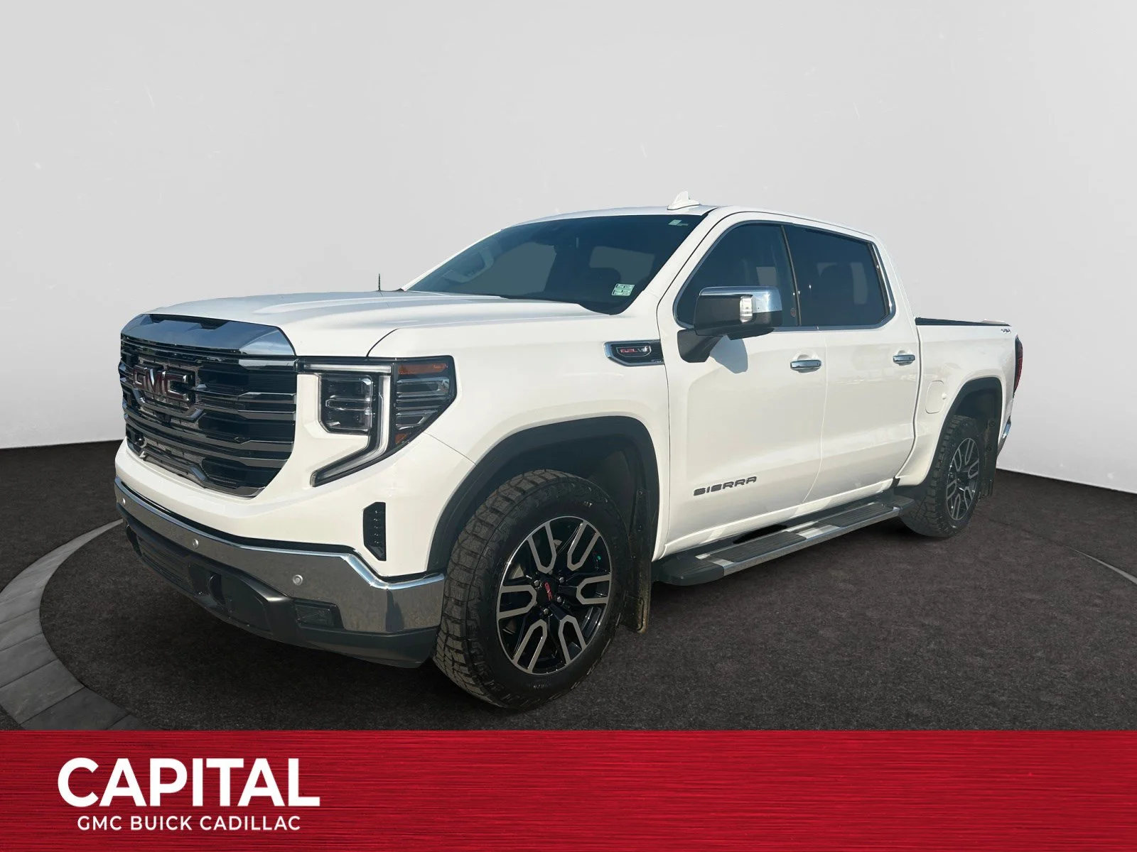 Used 2024 White GMC SLT Crew Cab 6.2L Leather Sunroof 4x4 image 1