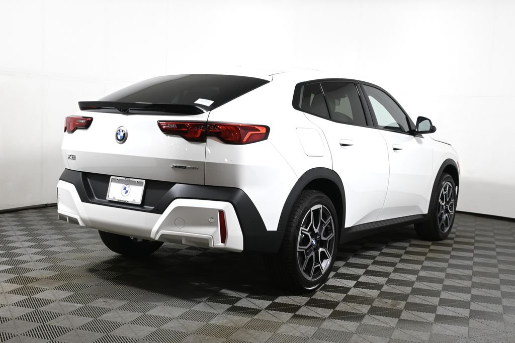 New 2027 Alpine White BMW xDrive28i image 7