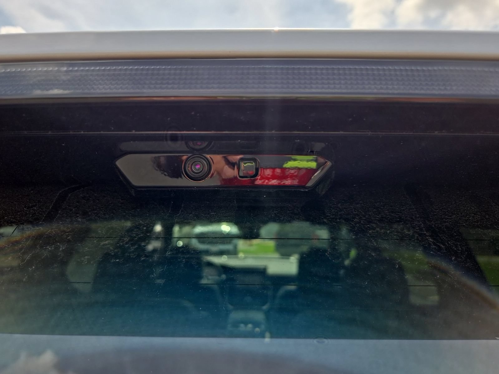 2026 GMC Acadia Denali Ultimate - Photo 14
