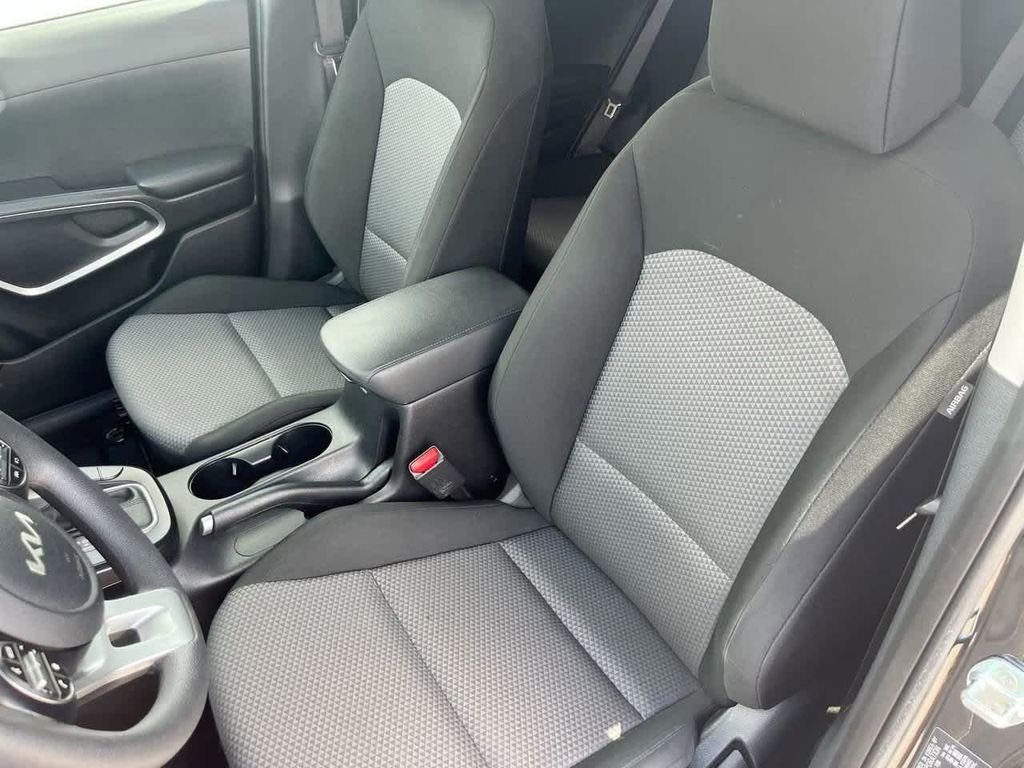 Used 2024 Black Kia LX image 16