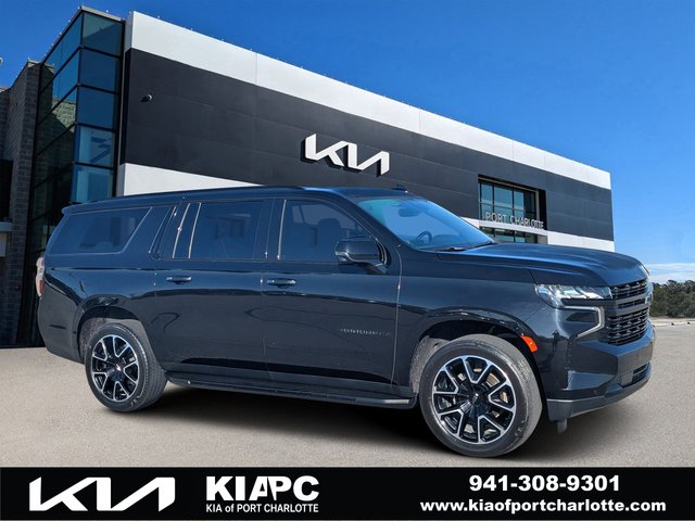 2023 Chevrolet Suburban RST