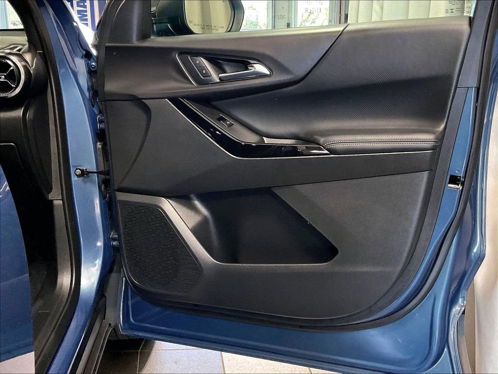 Used 2025 Blue Chevrolet LT image 12