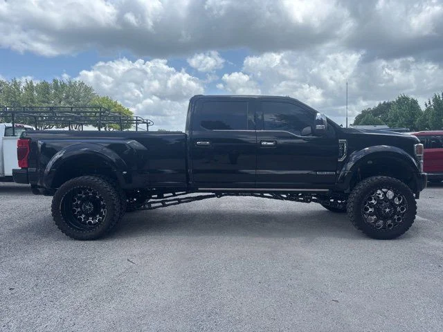 Used 2022 Black Ford Platinum image 4