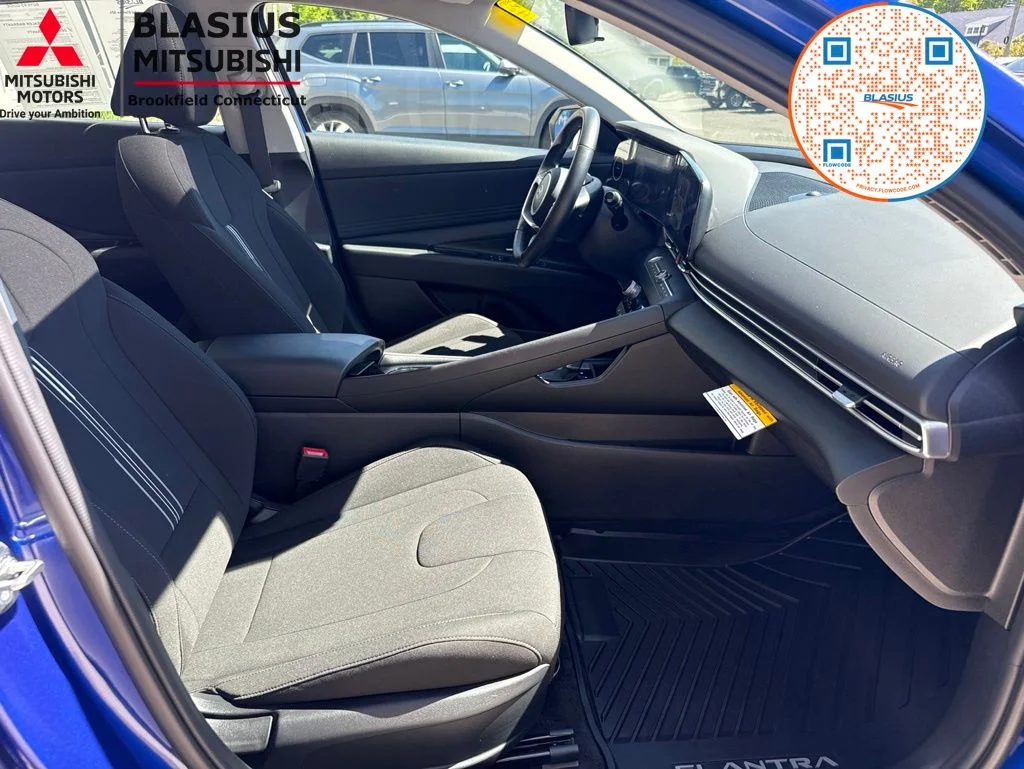 Used 2024 Blue Hyundai SEL image 42