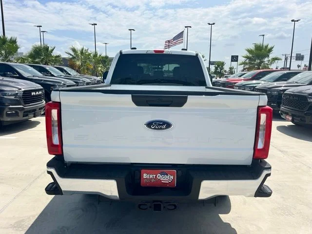 Used 2025 White Ford XLT image 5