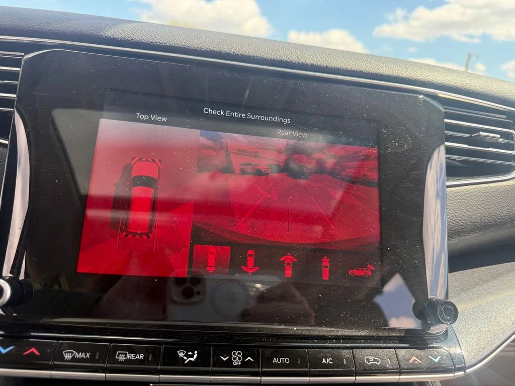 Used 2024 Black Jeep  image 10