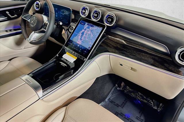New 2026 Verde Silver Metallic Mercedes-Benz GLC 300 image 57