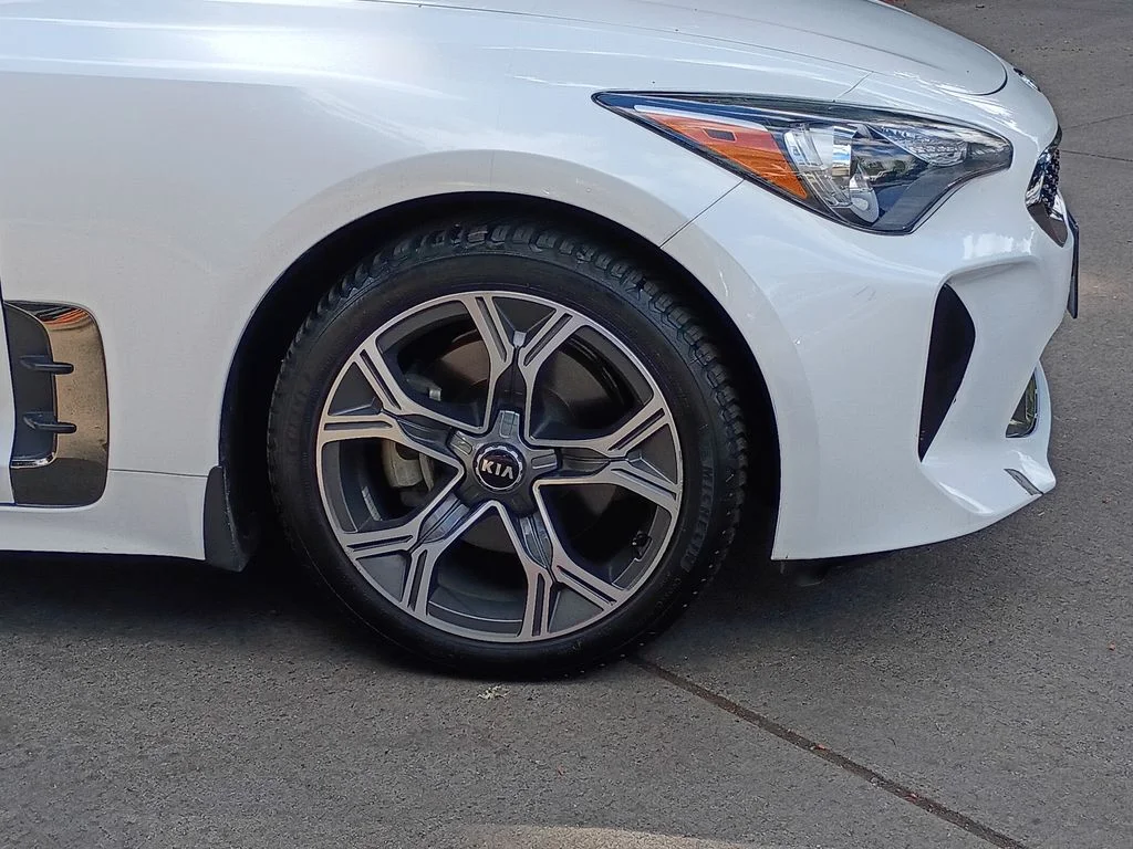 Used 2020 Snow White Pearl Kia GT-Line image 2