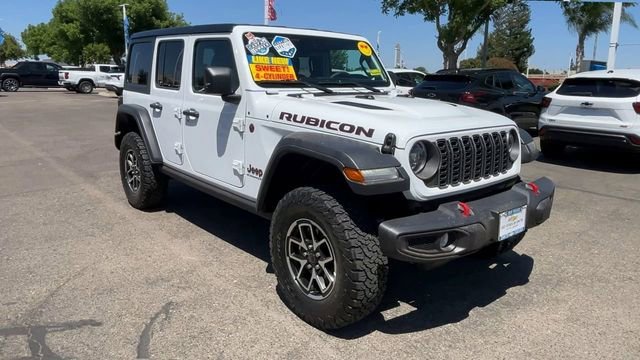 2025 Jeep Wrangler Rubicon's photo