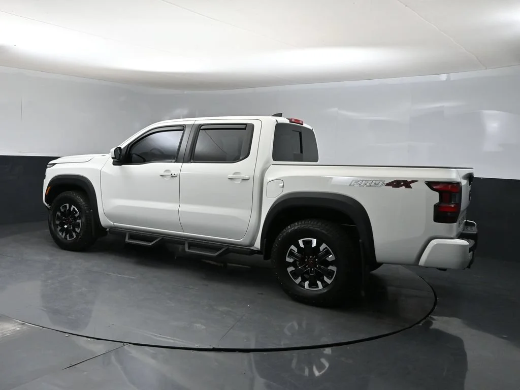Used 2024 White Nissan PRO-4X image 4