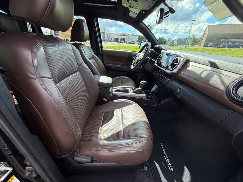 Used 2017 Black Toyota Limited image 37