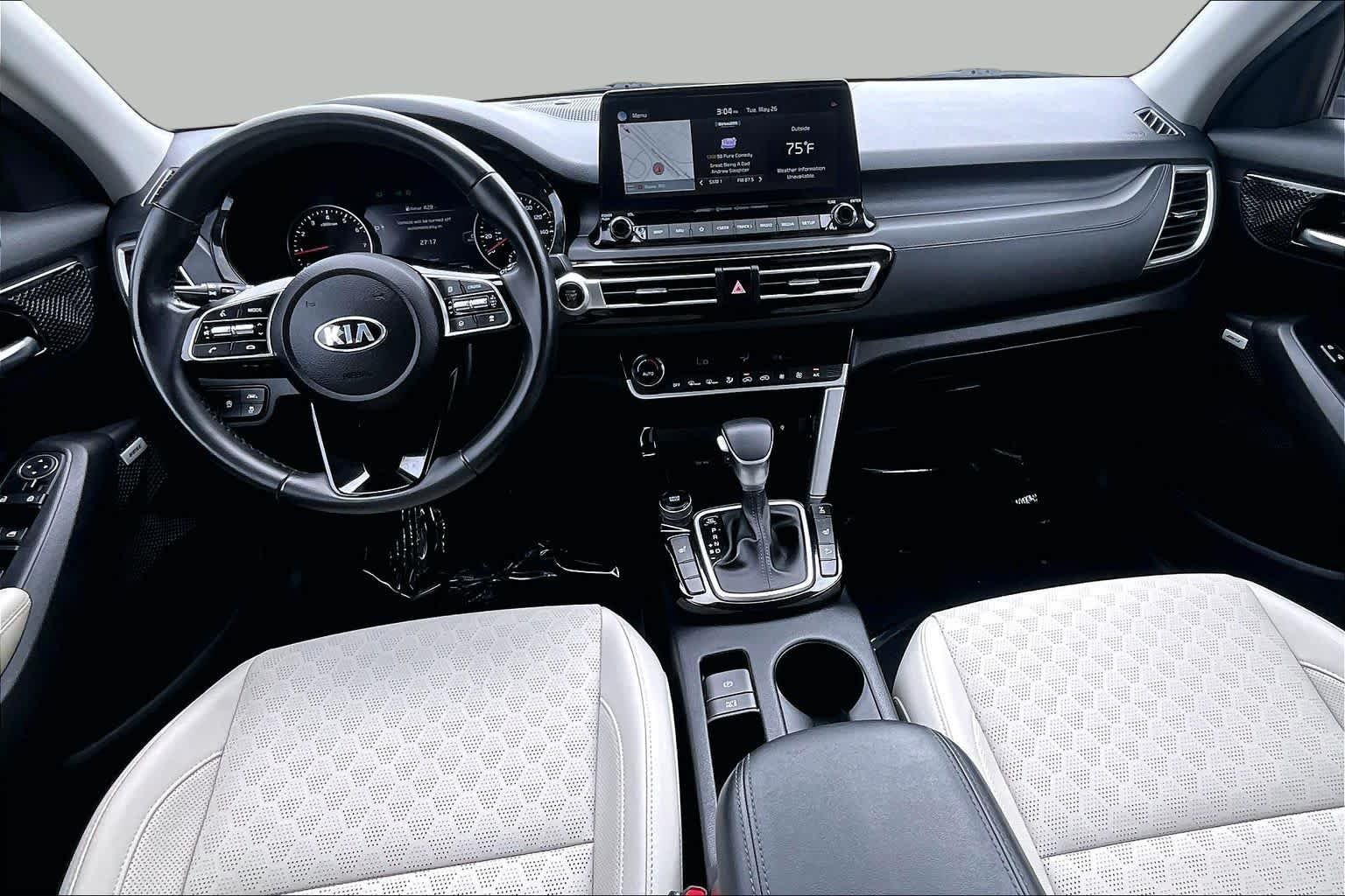Used 2021 Neptune Blue Kia SX image 15