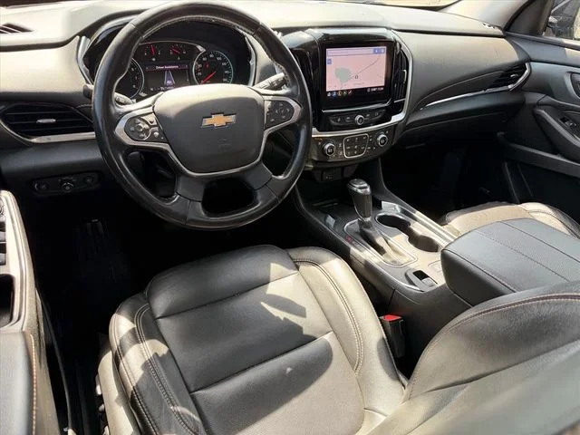 Used 2020 Gray Chevrolet Premier image 5
