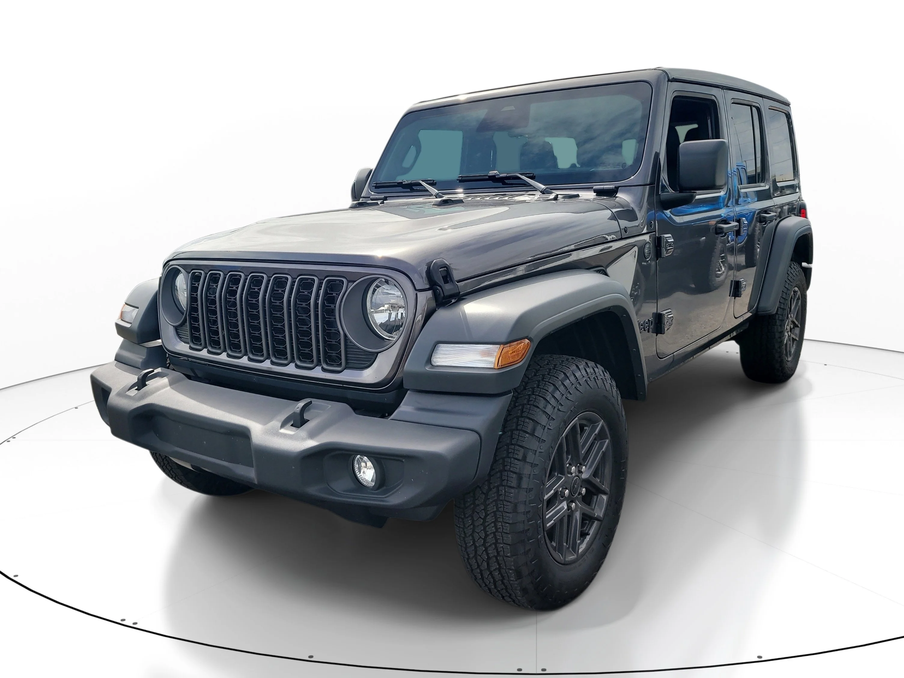 New 2026 Granite Crystal Metallic Clearcoat Jeep Sport S image 4