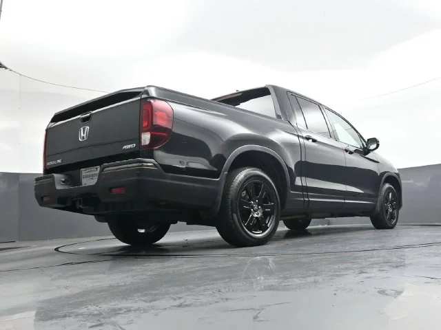 Used 2018  Honda Black Edition image 32
