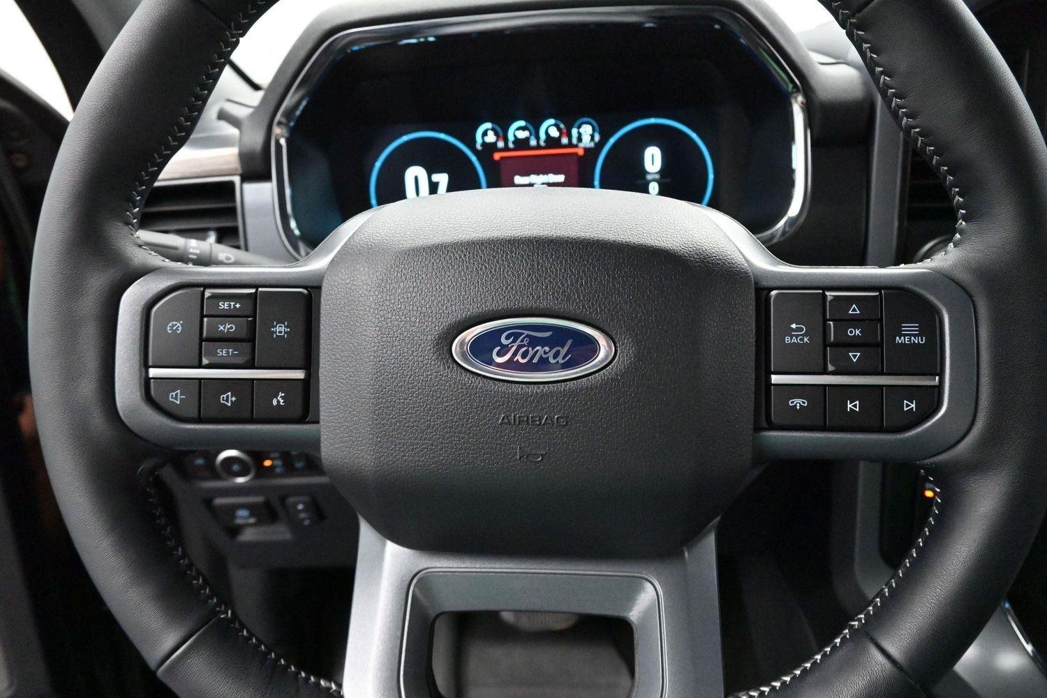 Used 2023 Black Ford XL image 16