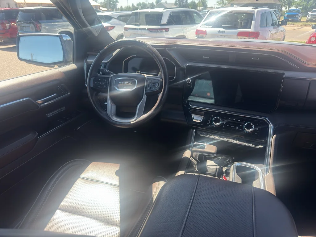 Used 2025 Sterling Metallic GMC Denali image 20