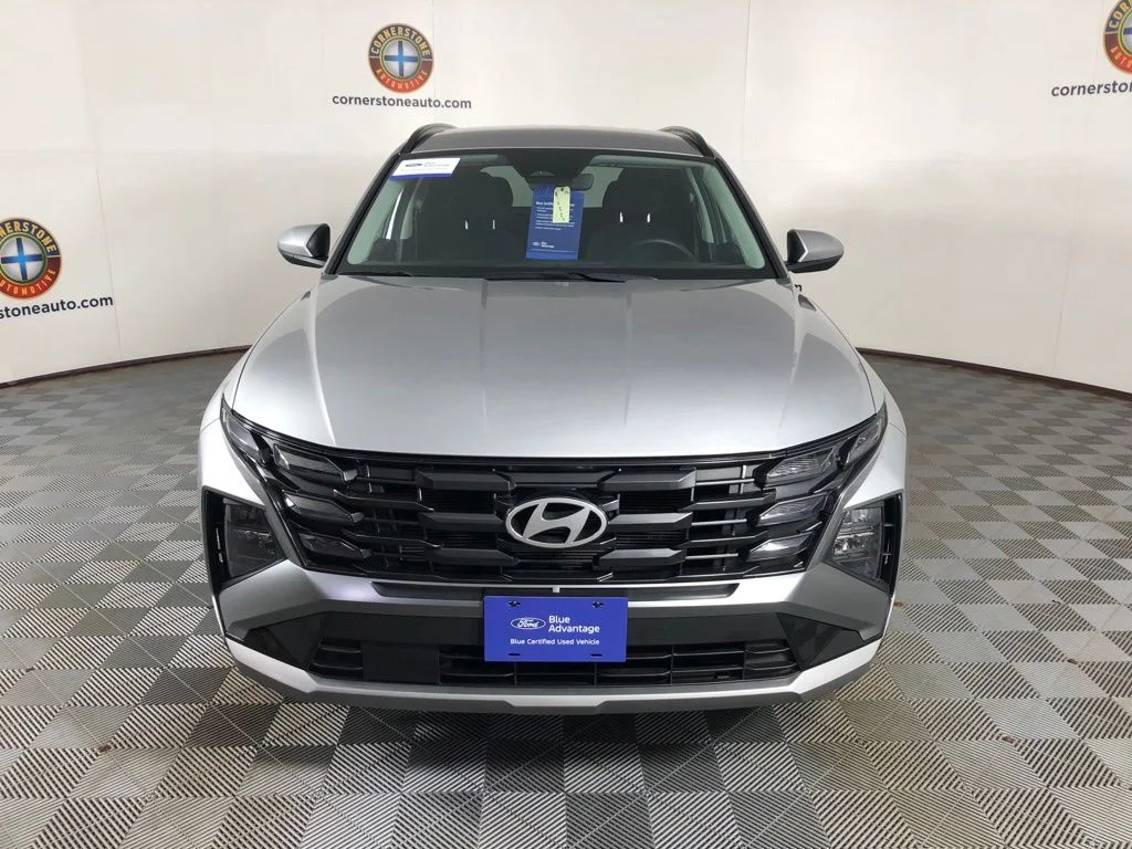 Used 2025 Silver Hyundai SEL image 14