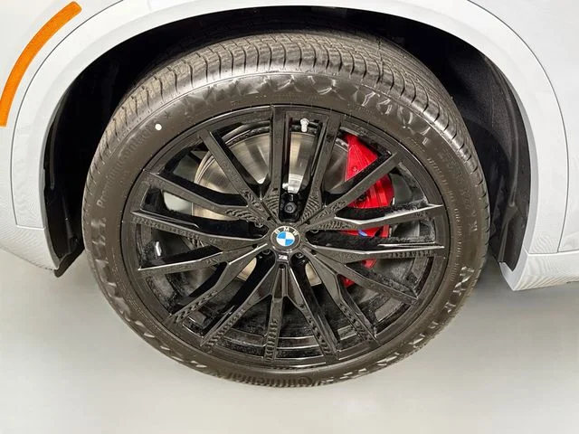 New 2026 Gray BMW xDrive40i image 32