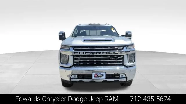 Used 2020 Silver Chevrolet LTZ image 2