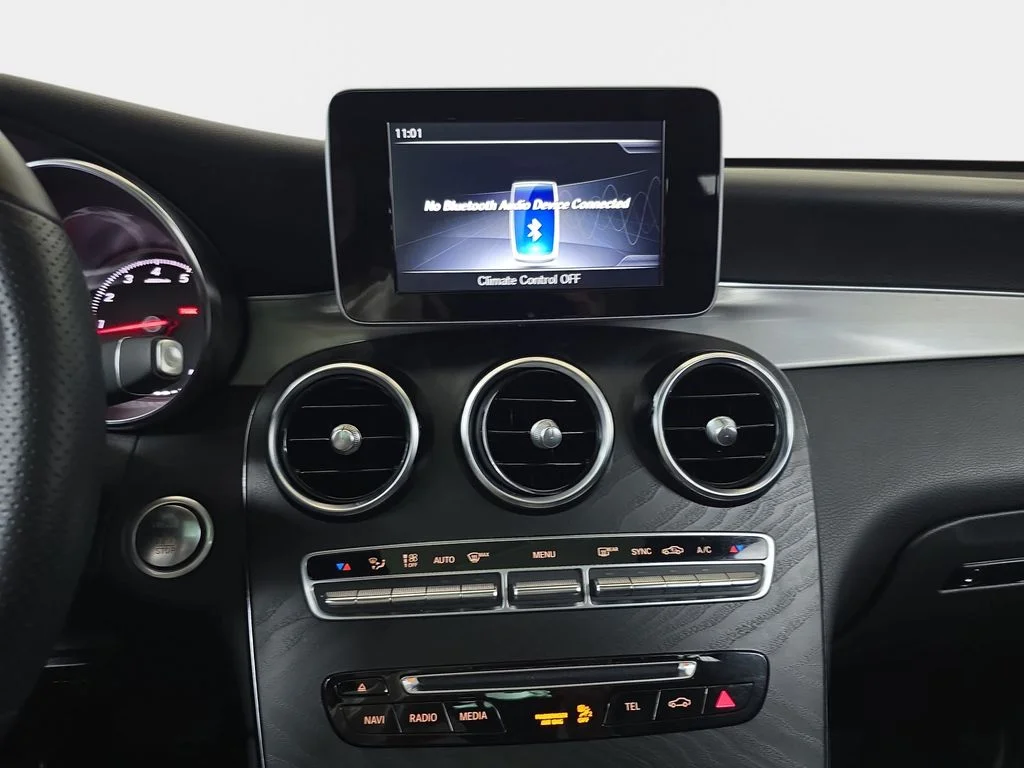 Used 2019 Black Mercedes-Benz GLC 300 image 23