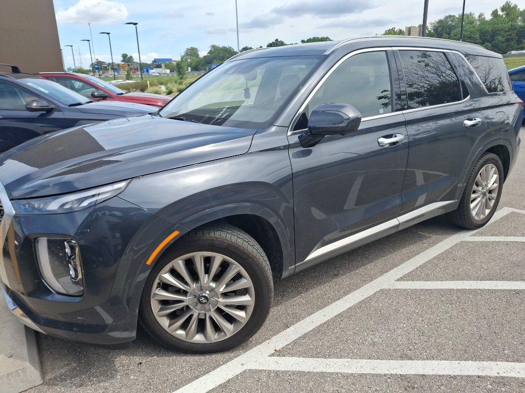 Used 2020 Steel Graphite Hyundai Limited image 1