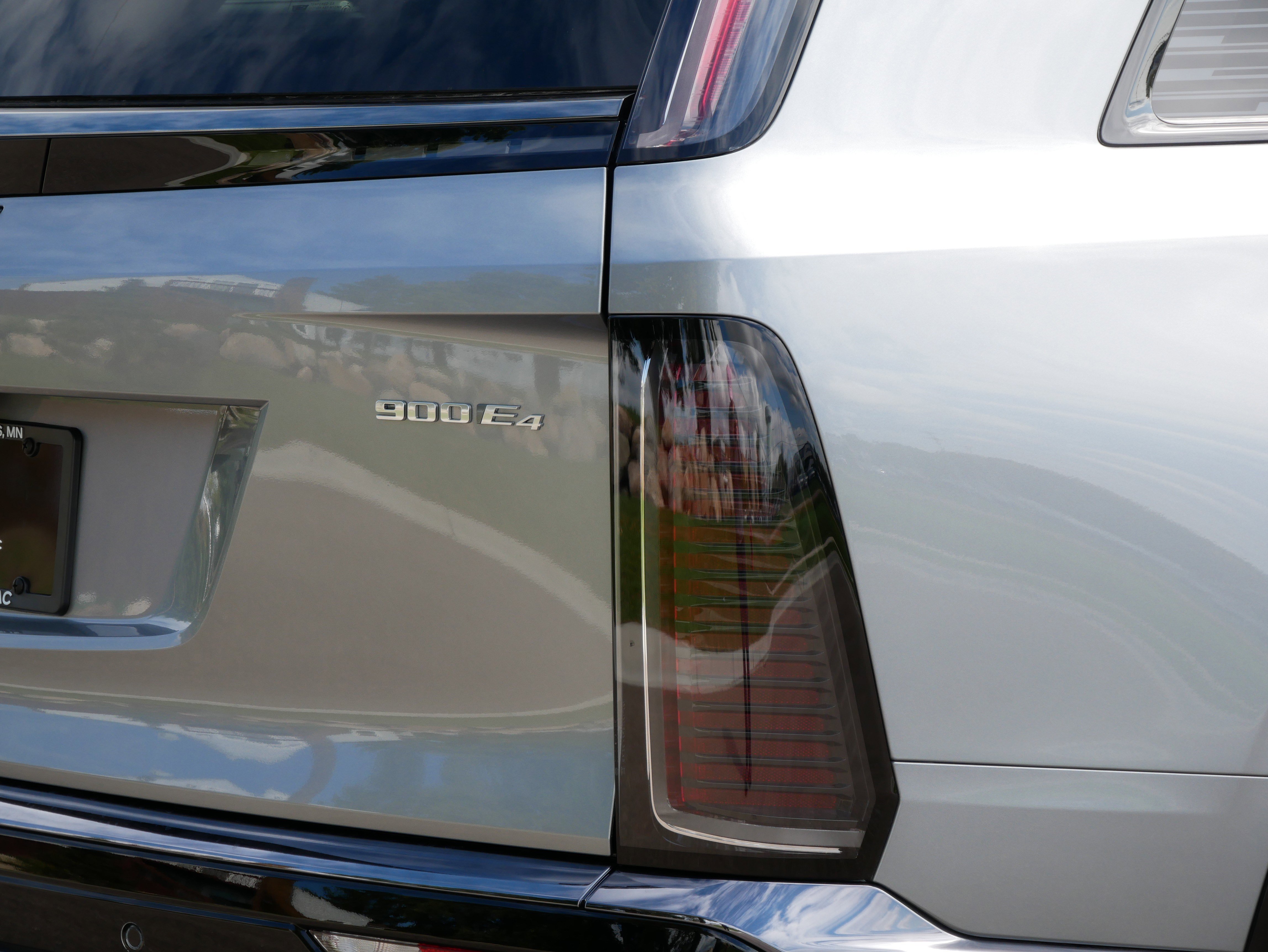New 2026 Argent Silver Metallic Cadillac Sport image 15