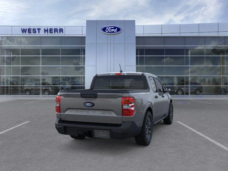 New 2026 Carbonized Gray Metallic Ford XLT image 8