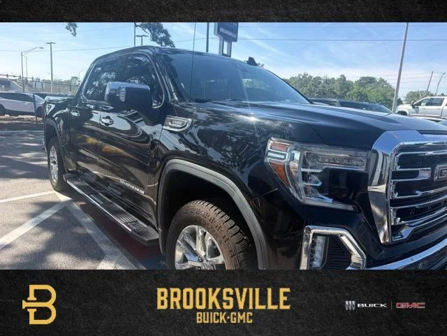 2021 GMC Sierra 4WD Crew Cab Short Box SLT's photo