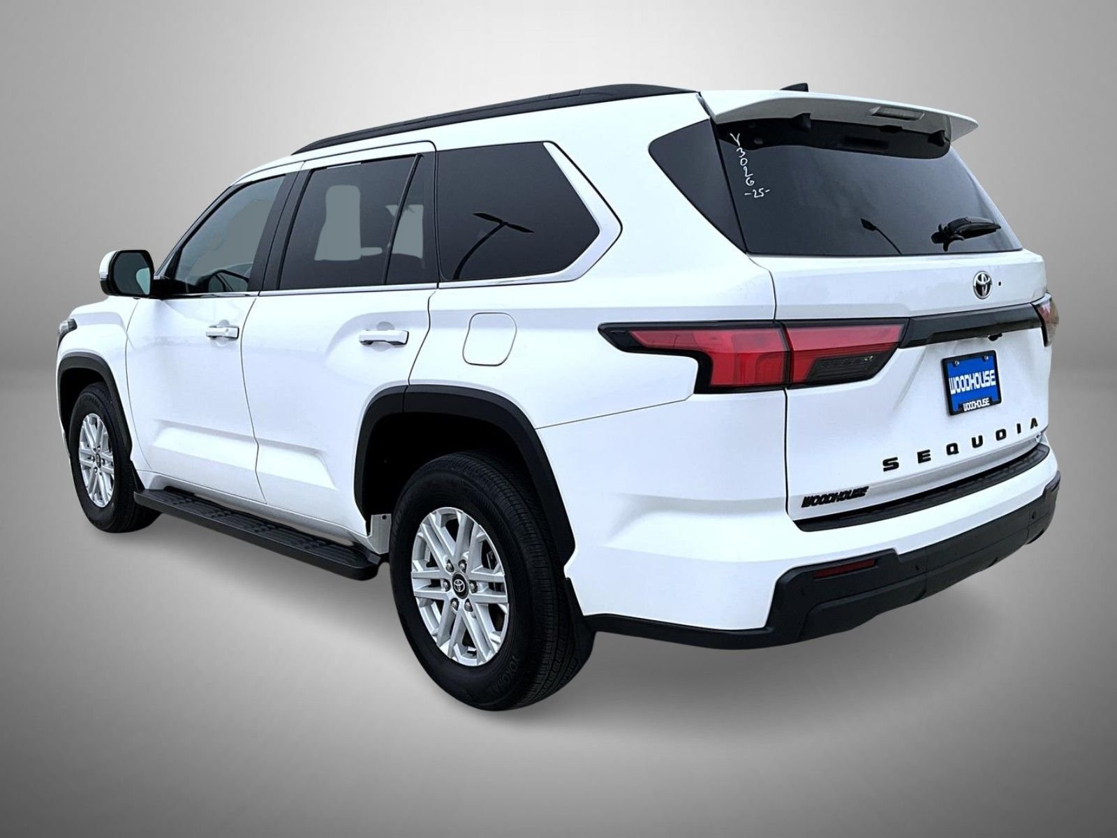 Used 2025 White Toyota SR5 image 7