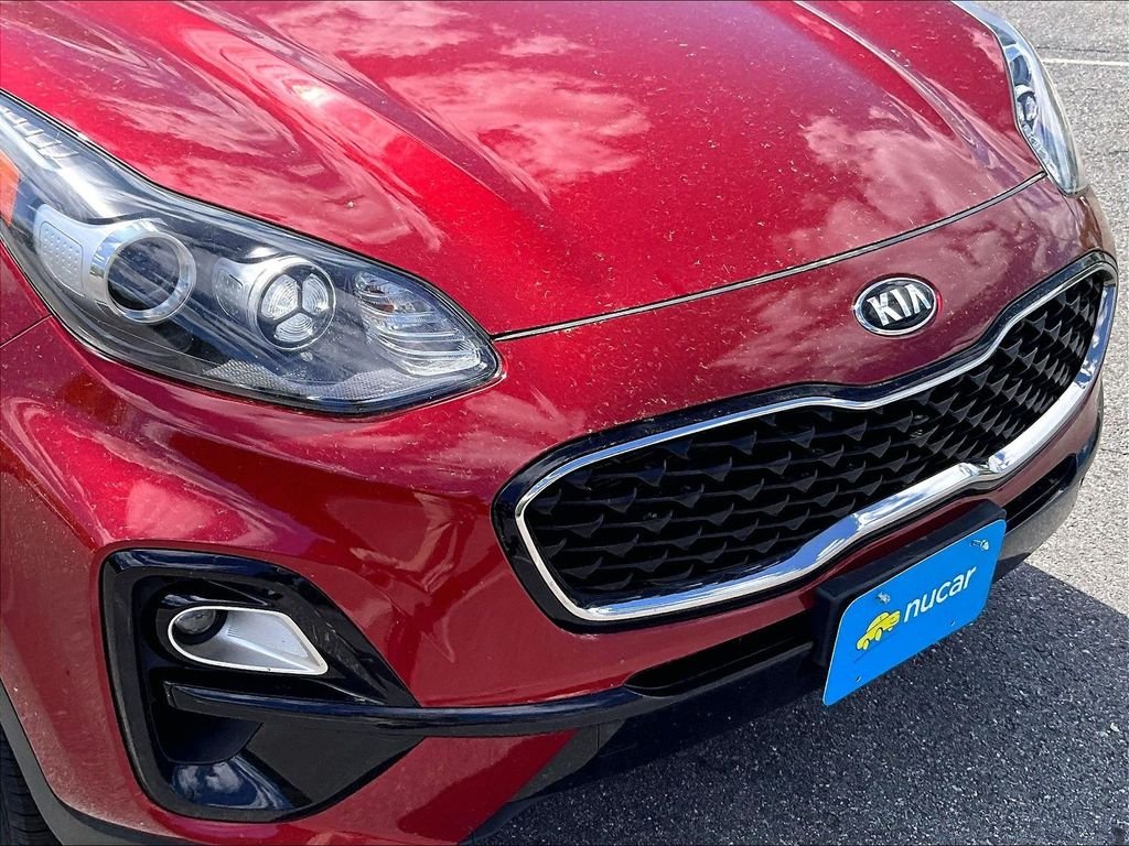 Used 2020 Red Kia LX image 30